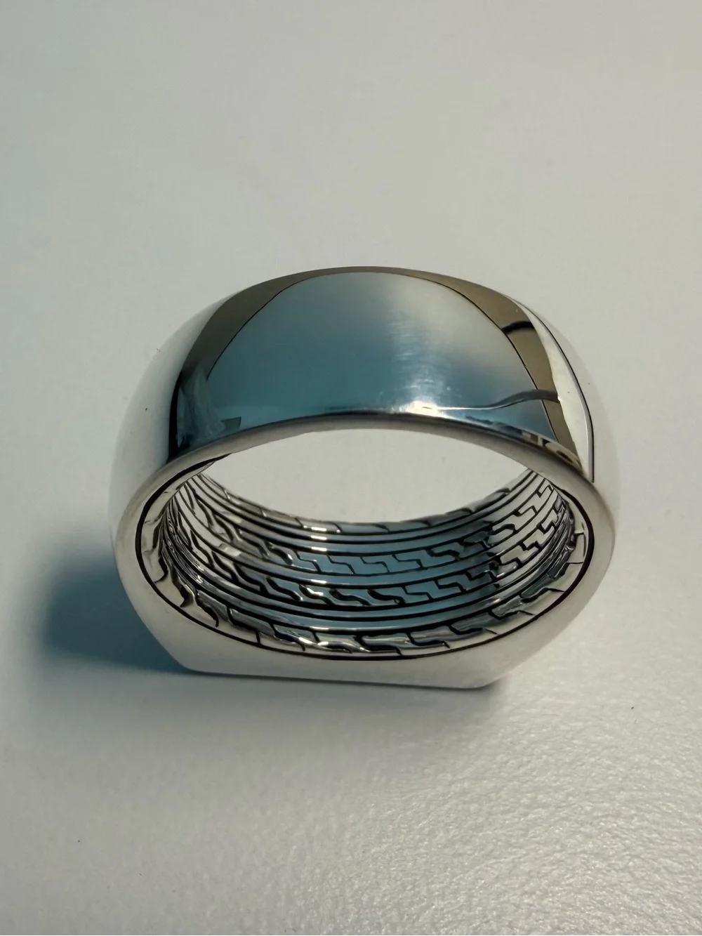 John Hardy Classic Chain Band Signet Ring with Black Volcanic and Diamonds Sz 10